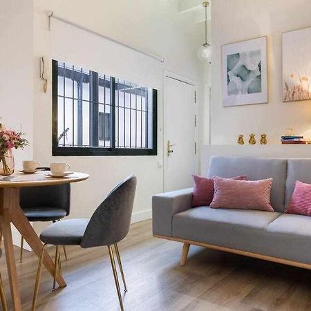 Monkeys Apartments San Roman Deluxe Sevilla Dış mekan fotoğraf