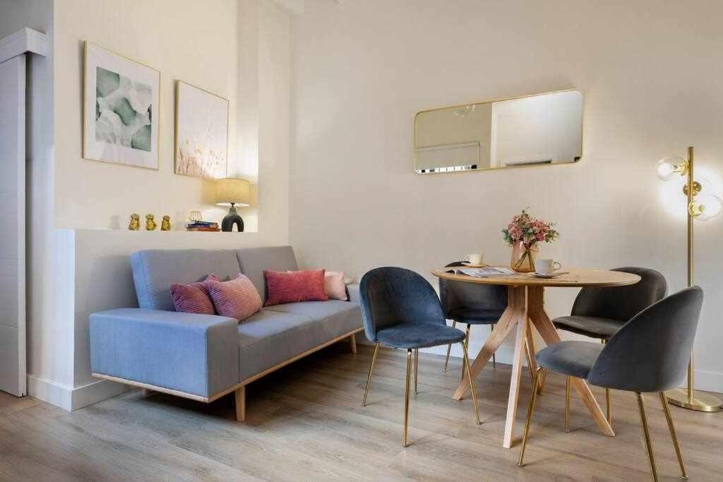 Monkeys Apartments San Roman Deluxe Sevilla Dış mekan fotoğraf